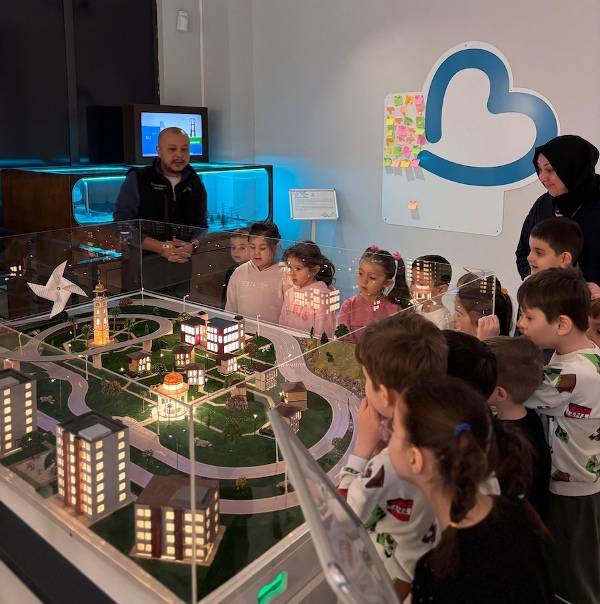 Çevre Eğitim ve Bilim Merkezi minikleri ağırladı