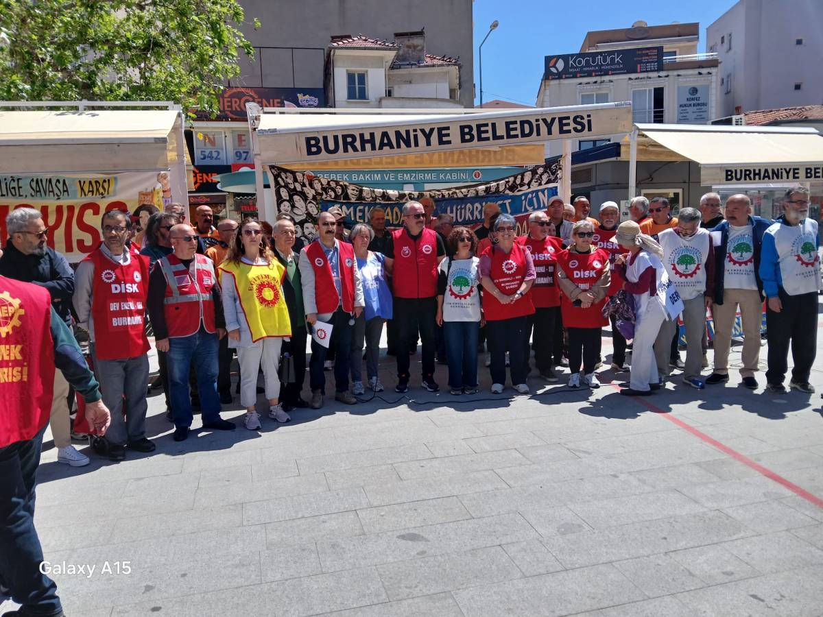 Burhaniye’de Madencilere Destek eylemi yapıldı