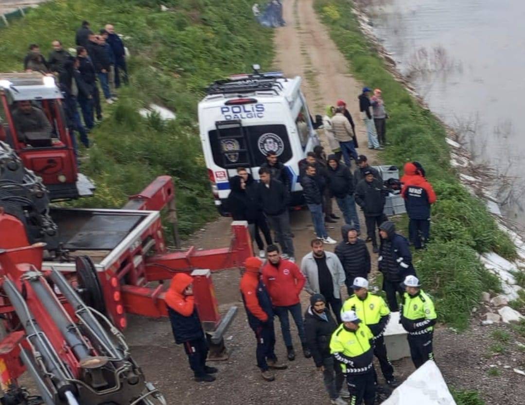 Kısa yol isteği canından etti: Derede akıntıya kapılan sürücü hayatını kaybetti