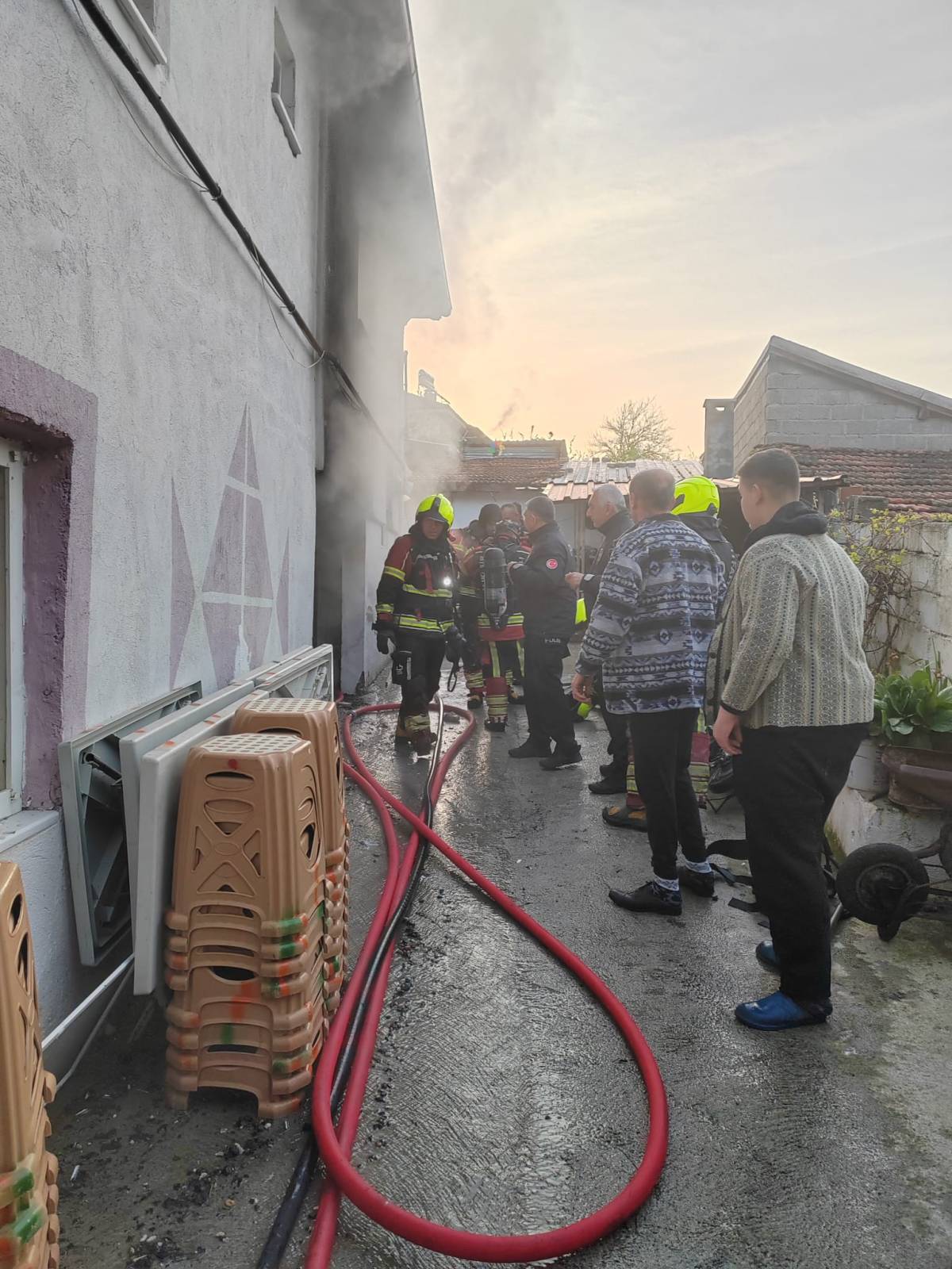 Kepsut’ta korkunç yangın: yaşlı kadın hayatını kaybetti