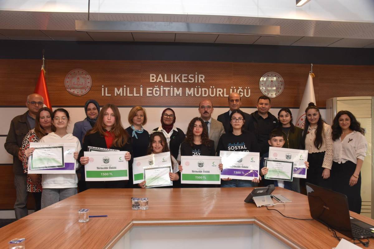 Balıkesir’den Türkiye’ye Sağlıklı Nesil Başarısı: Şampiyonlar Ödüllerini Aldı