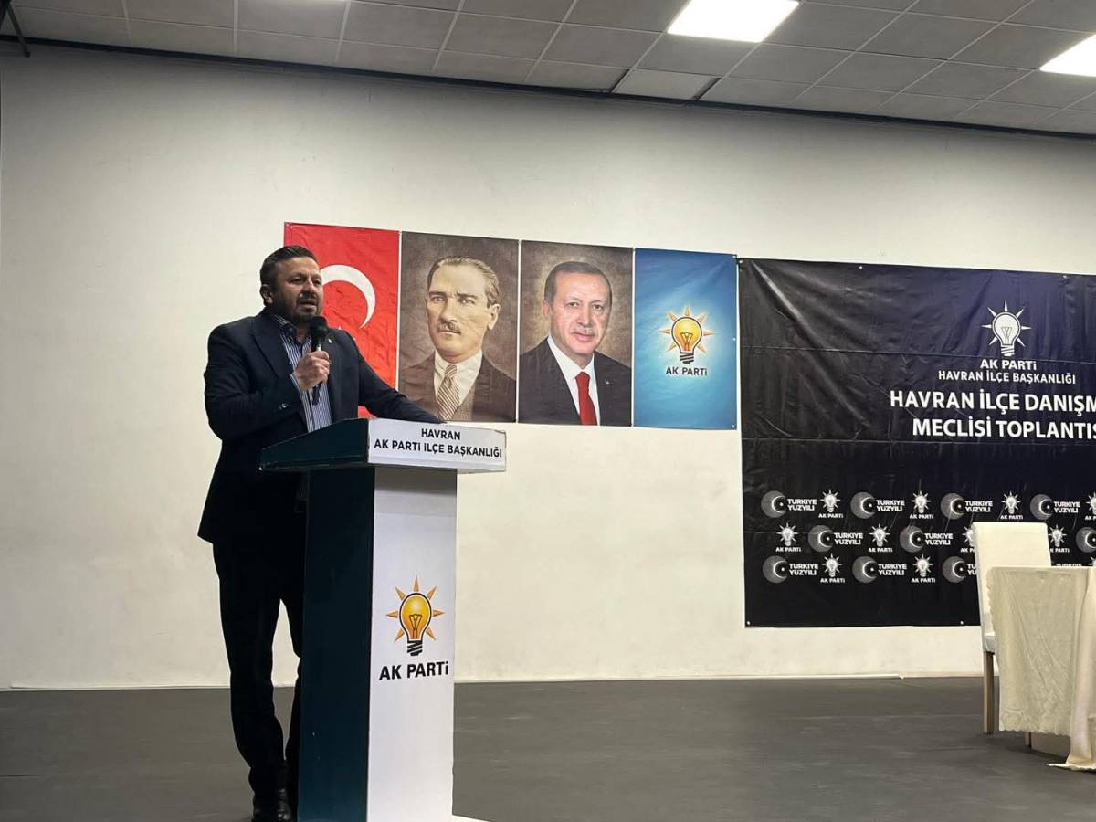 AK Parti Havran'da Gövde Gösterisi Yaptı.