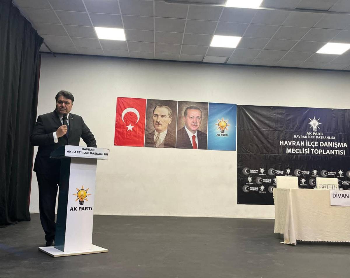 AK Parti Havran'da Gövde Gösterisi Yaptı.