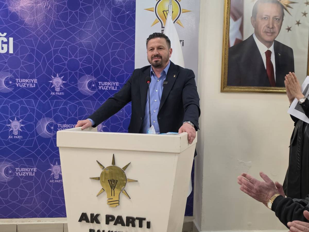 Dursunbey’de Farklı Partilerden Ak Parti’ye Katılım Ortak Payda: Güven Ve Hizmet