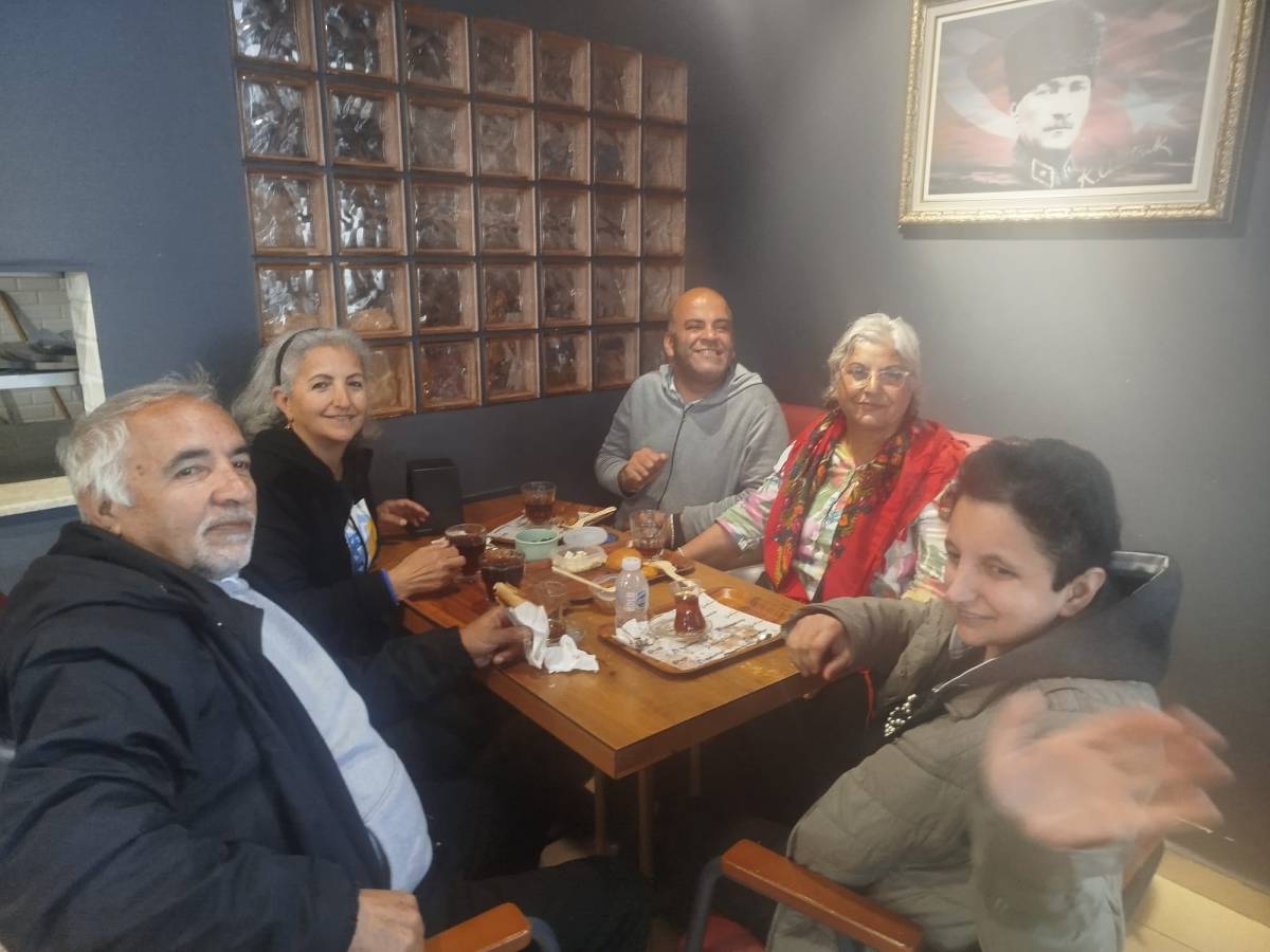 Mücevher Evlatlarımıza Başkan Ahmet Akın'dan Bayram Armağanı