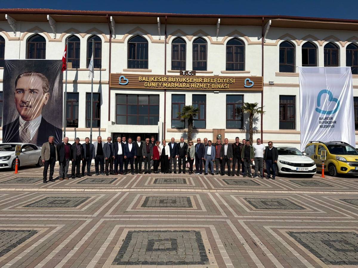 Başkan Ahmet Akın’ın yönetim anlayışı muhtarlarla güçlü bir bağ kuruyor