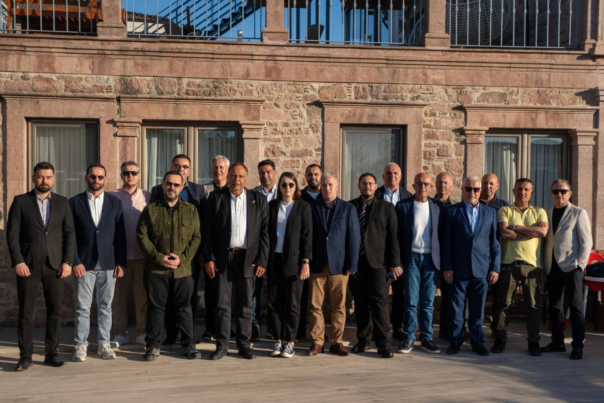 Halil Aykut, Ayvalık Ticaret Odası Başkanlığı’na adaylığını açıkladı