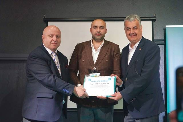 Şampiyon Milli Boksör Ali Eren Demirezen, Altınoluk MYO Öğrencileriyle Buluştu