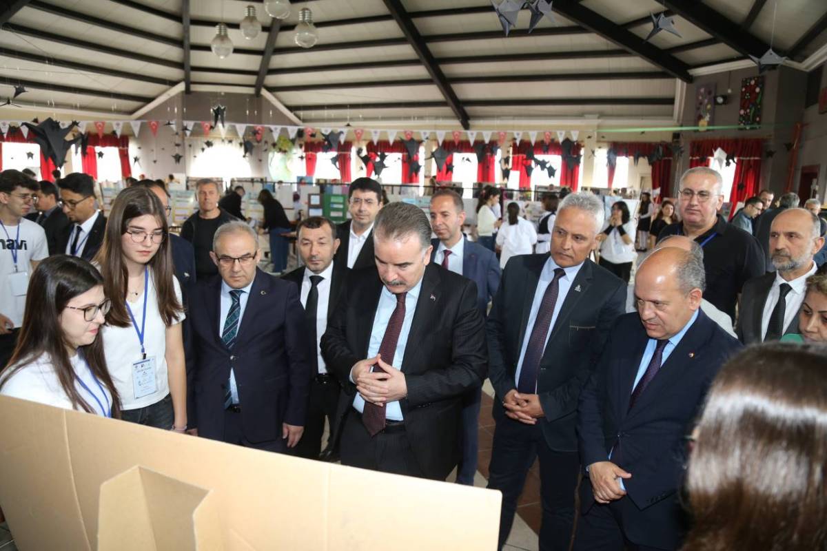 Edremit’te Bilim ve Sanat Rüzgarı Esti