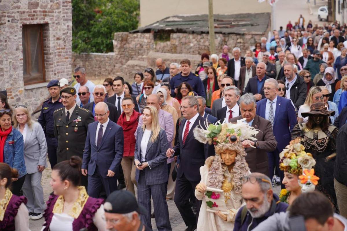 Pazar Akşamına Kadar Sürecek  Olan Teferiç Şenlikleri Başladı
