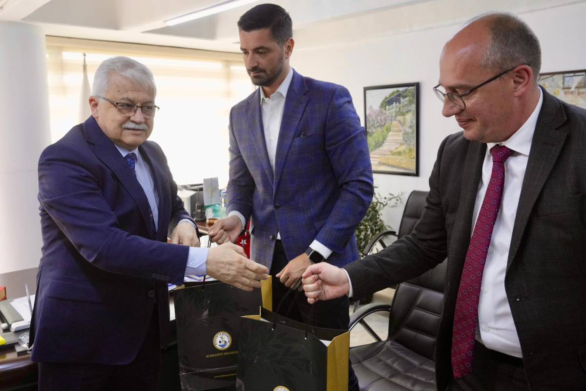 Burhaniye'de kardeş şehir ziyareti