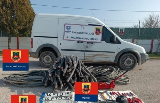 Jandarma, kablo hırsızlığı yapan suç örgütüne oprasyon