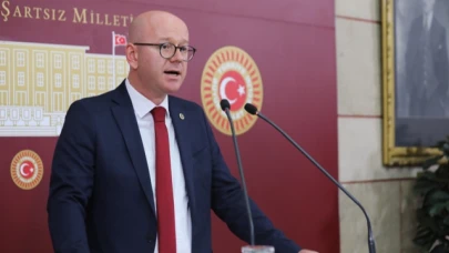 Chp Balıkesir Milletvekili Serkan Sarı: Bugün Esnafın Yanında Olma Zamanıdır