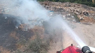 Susurluk’ta çöplük yangın böyle söndürüldü
