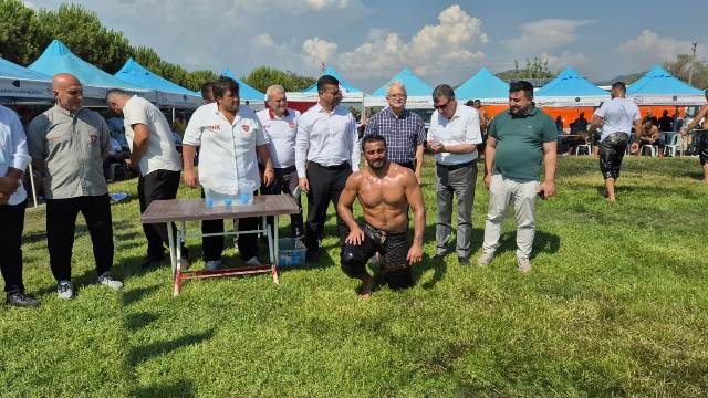 Kırkpınar'ın rövanşı Burhaniye'de start aldı
