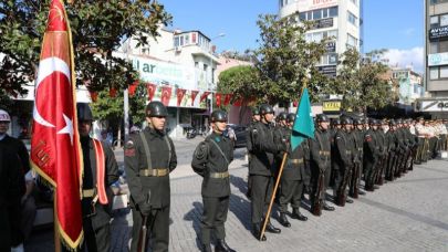 Edremit’te 103 yıllık gurur: Caddelere sığmadı!