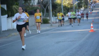 Ayvalık’ta Uluslararası Yarı Maraton Start Aldı