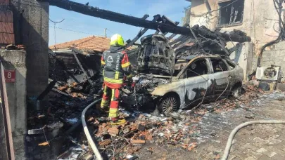İvrindi ev yangını, bahçedeki aracı da yaktı