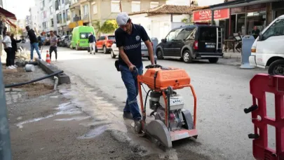 Atatürk Caddesi’nde Kaldırım Düzenleme Çalışmaları Başladı