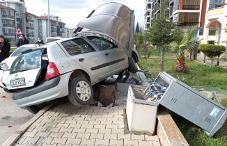 Edremit'te caddeyi savaş alanına çevirdi.