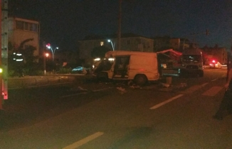Akçay'da feci kaza : 2 ölü 2 yaralı